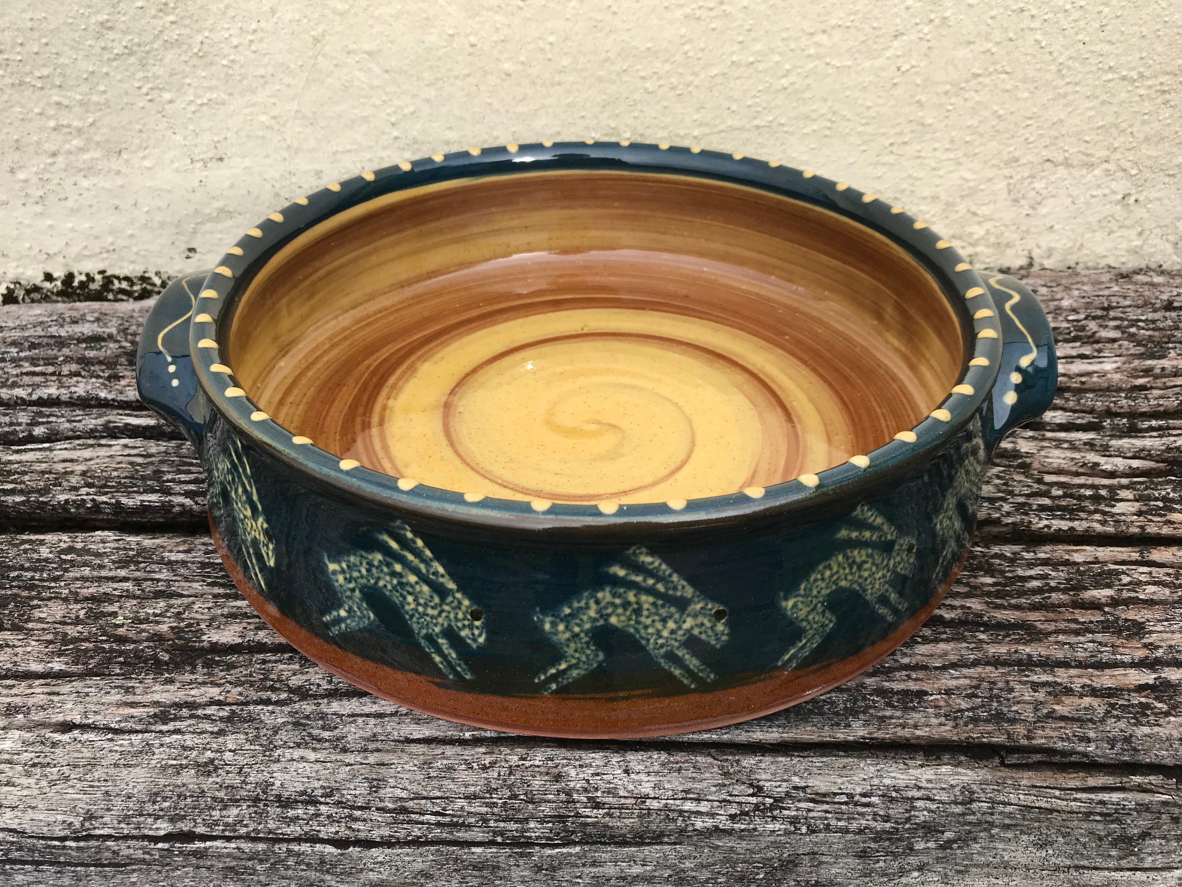 Large Dark Blue Hare Pie Dish with Handles