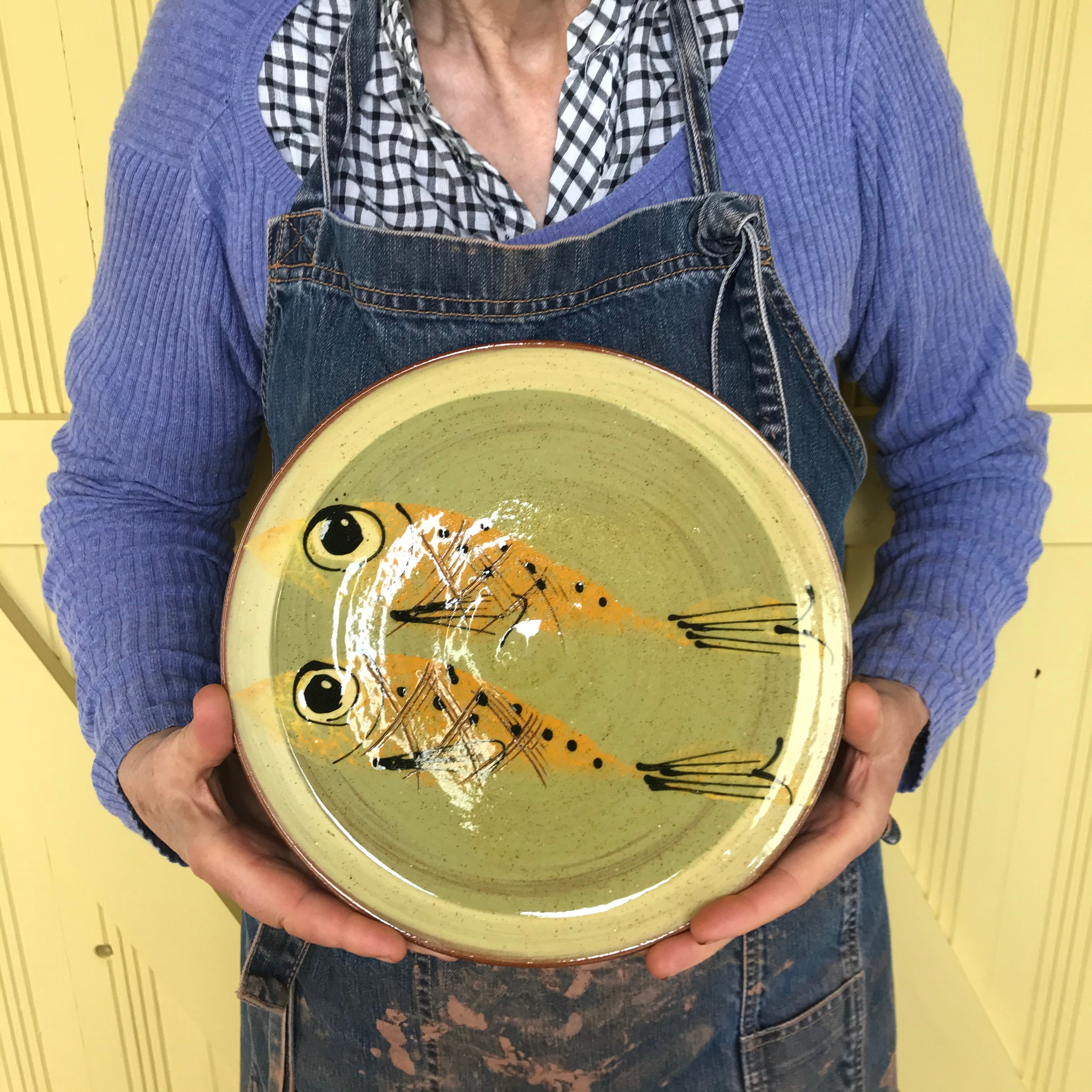 Pale Green and Cream Googley Eyed Fish Plate