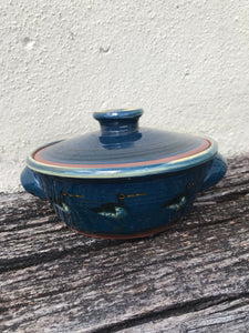 Dark Blue Oystercatcher Casserole Dish with Handles