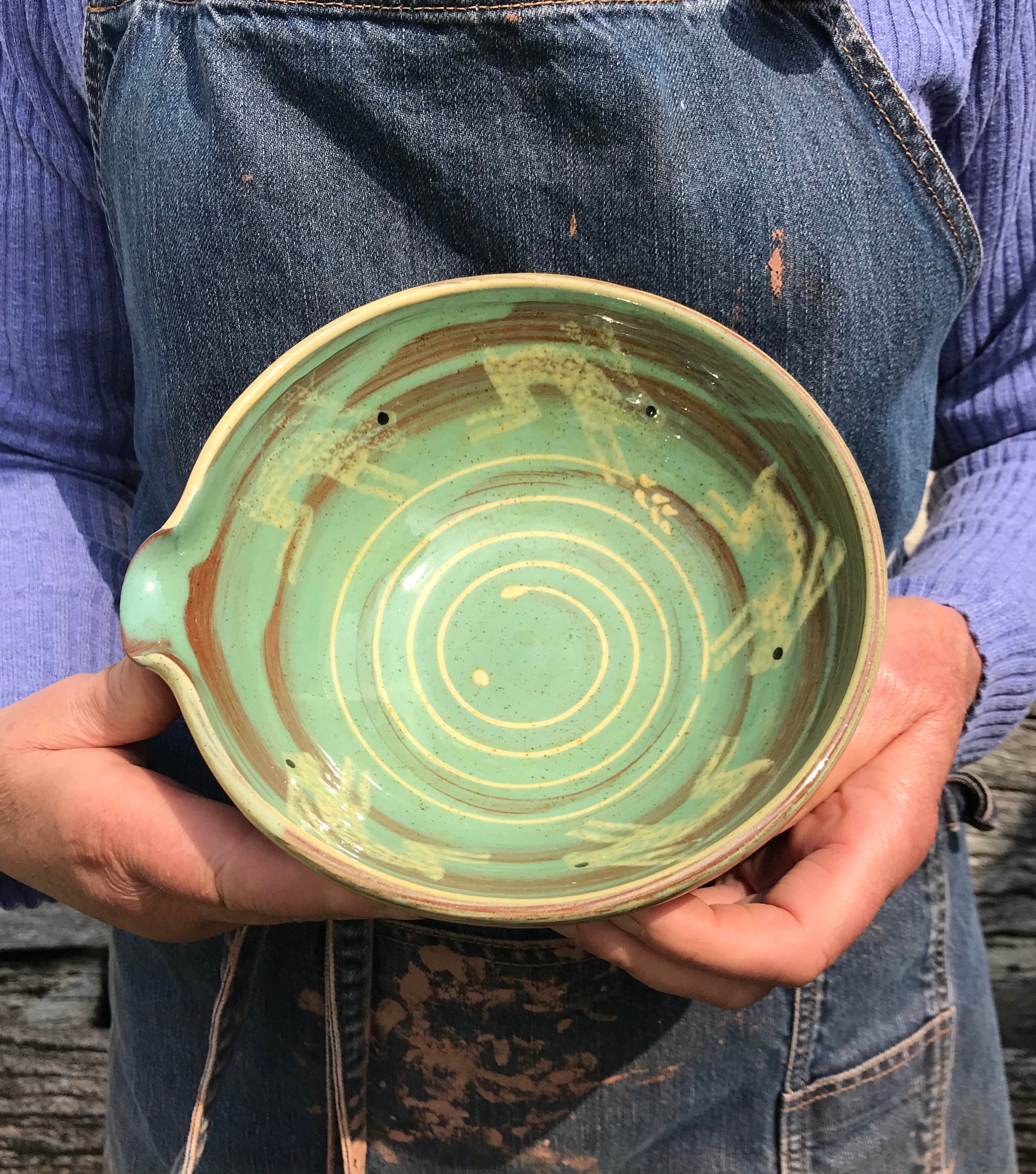 Turquoise Pouring Bowl with Hare
