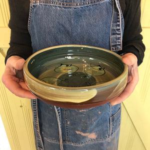 Steely Grey Bowl with Fat Fish