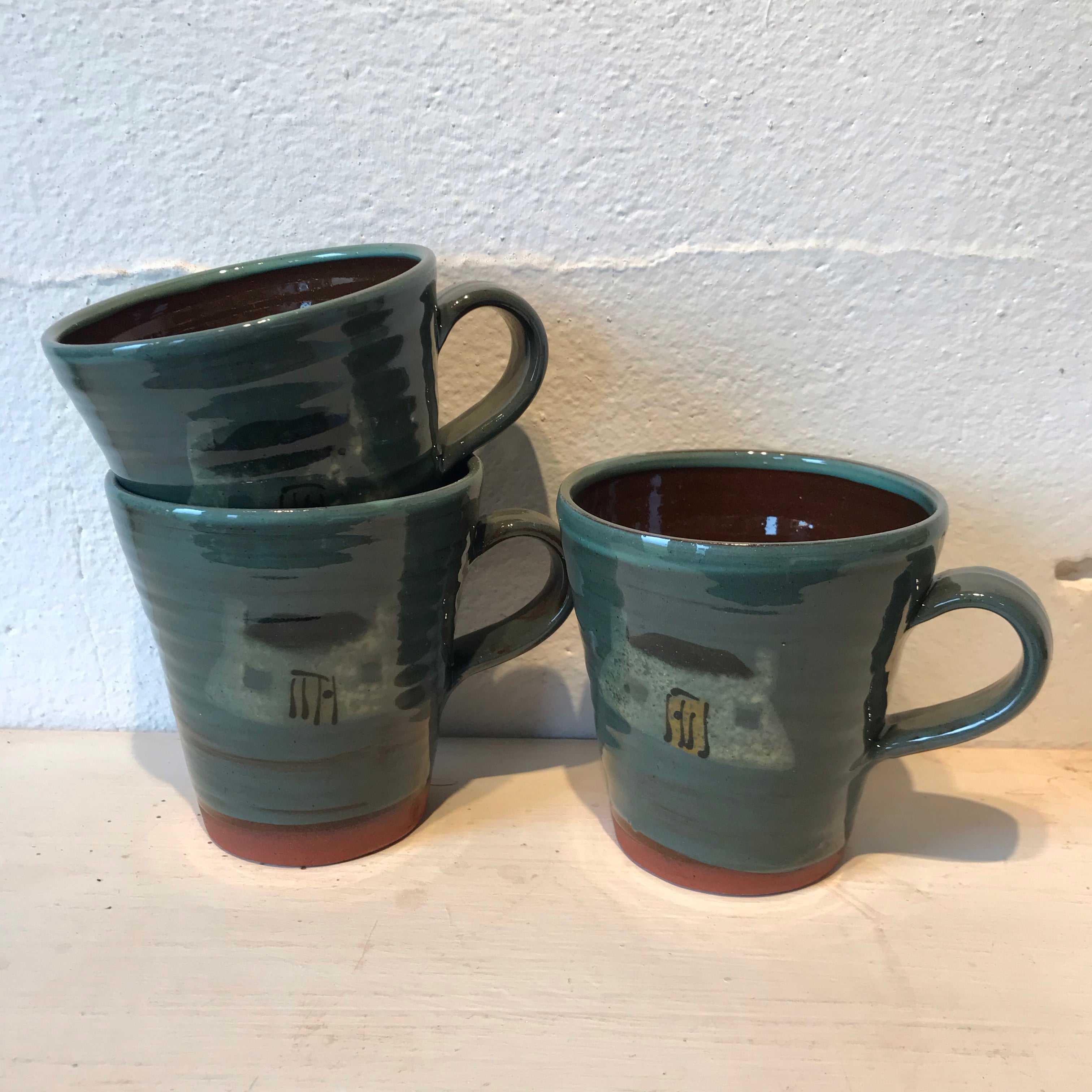Steely Grey Mug with Tiree Black House